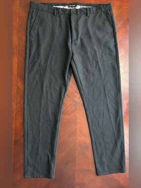 Massimo Dutti Dark Gray Pinstripe Chinos size 40